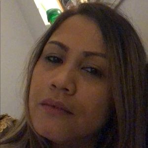 Meet your Posher, Joy